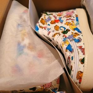 BILLY footwear kids classic Lace high Arthur size 1 new in box shoes Unisex